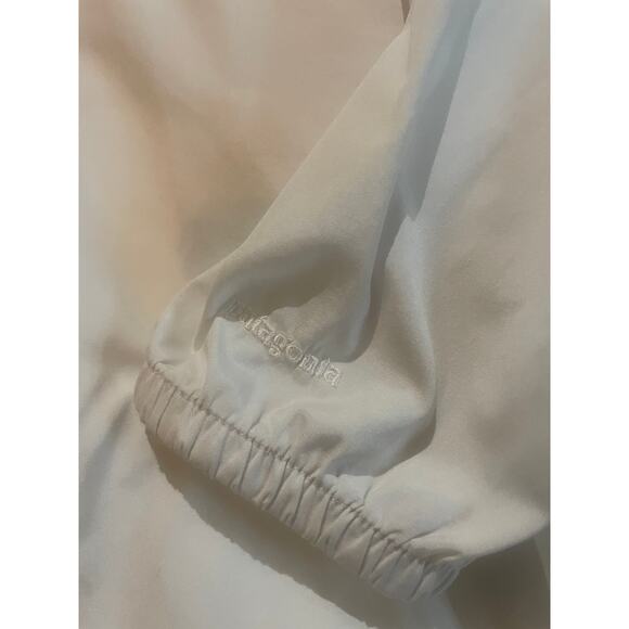 PATAGONIA Zip Front Hooded Windbreaker Jacket - Picture 6 of 9